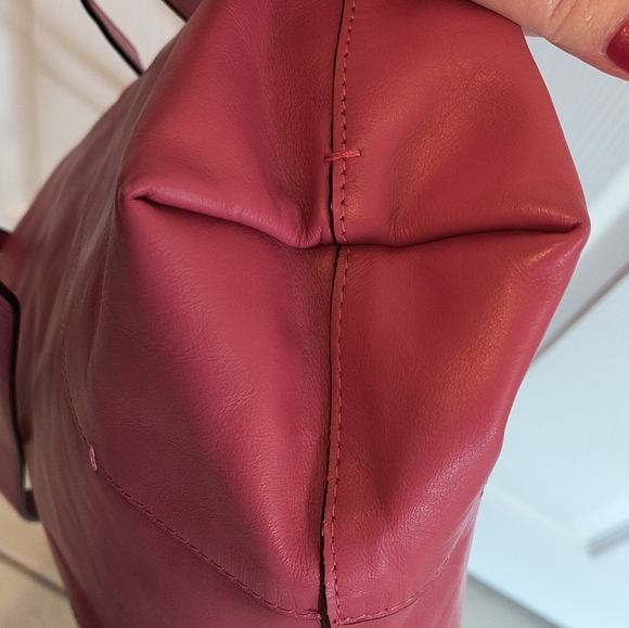 Halston Heritage Tote - Picture 11 of 12